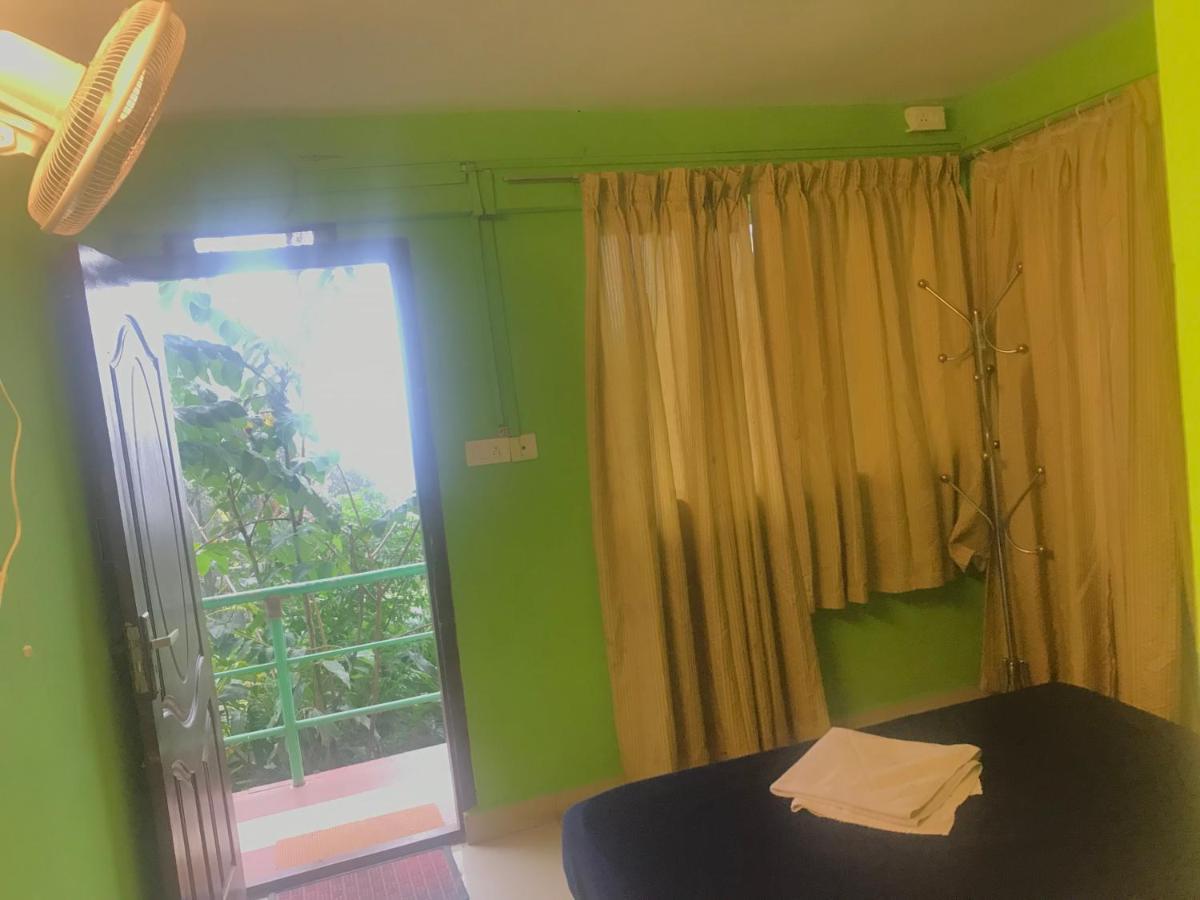 Munnar Nature Dale Villa Bagian luar foto